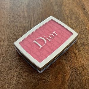 Dior Backstage Rosy Glow Blush in “001 Pink”